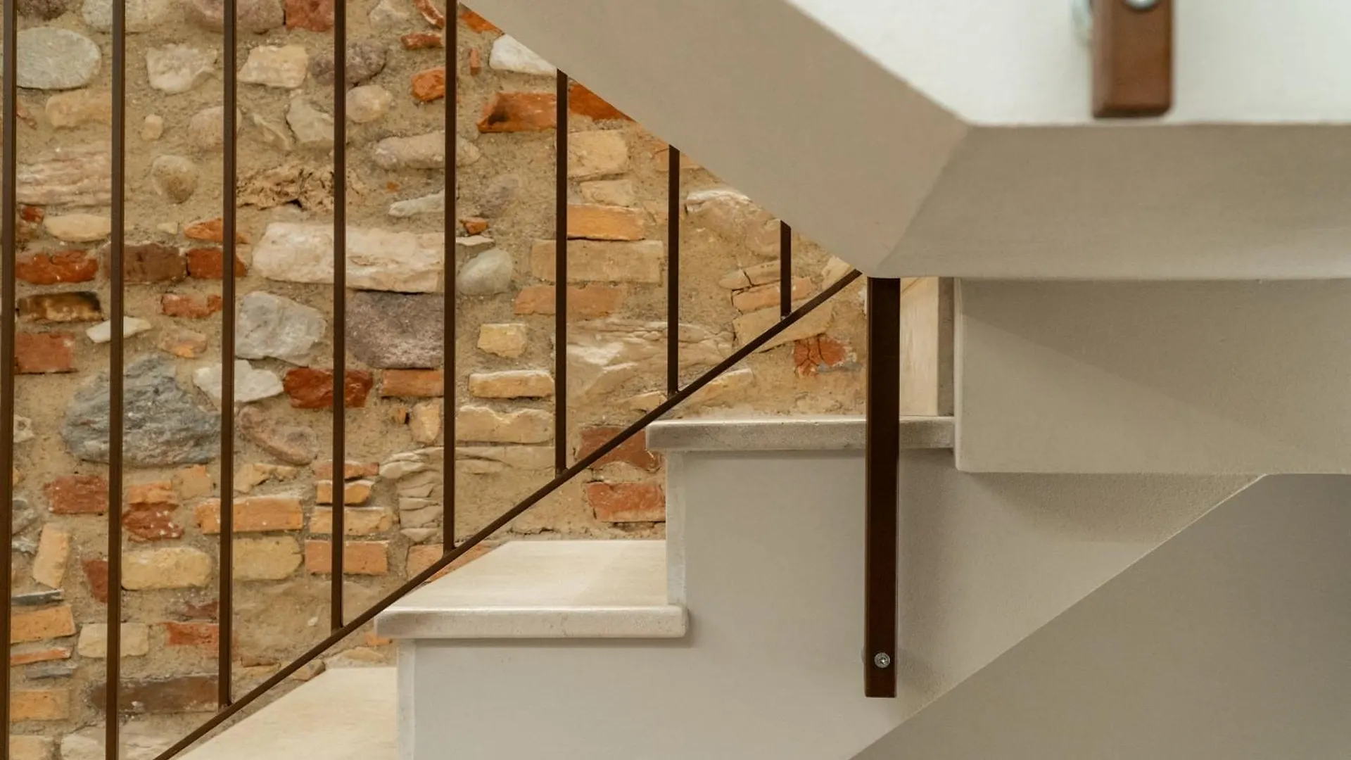 Loft Roby Apartment Peschiera del Garda 0*,  Italy