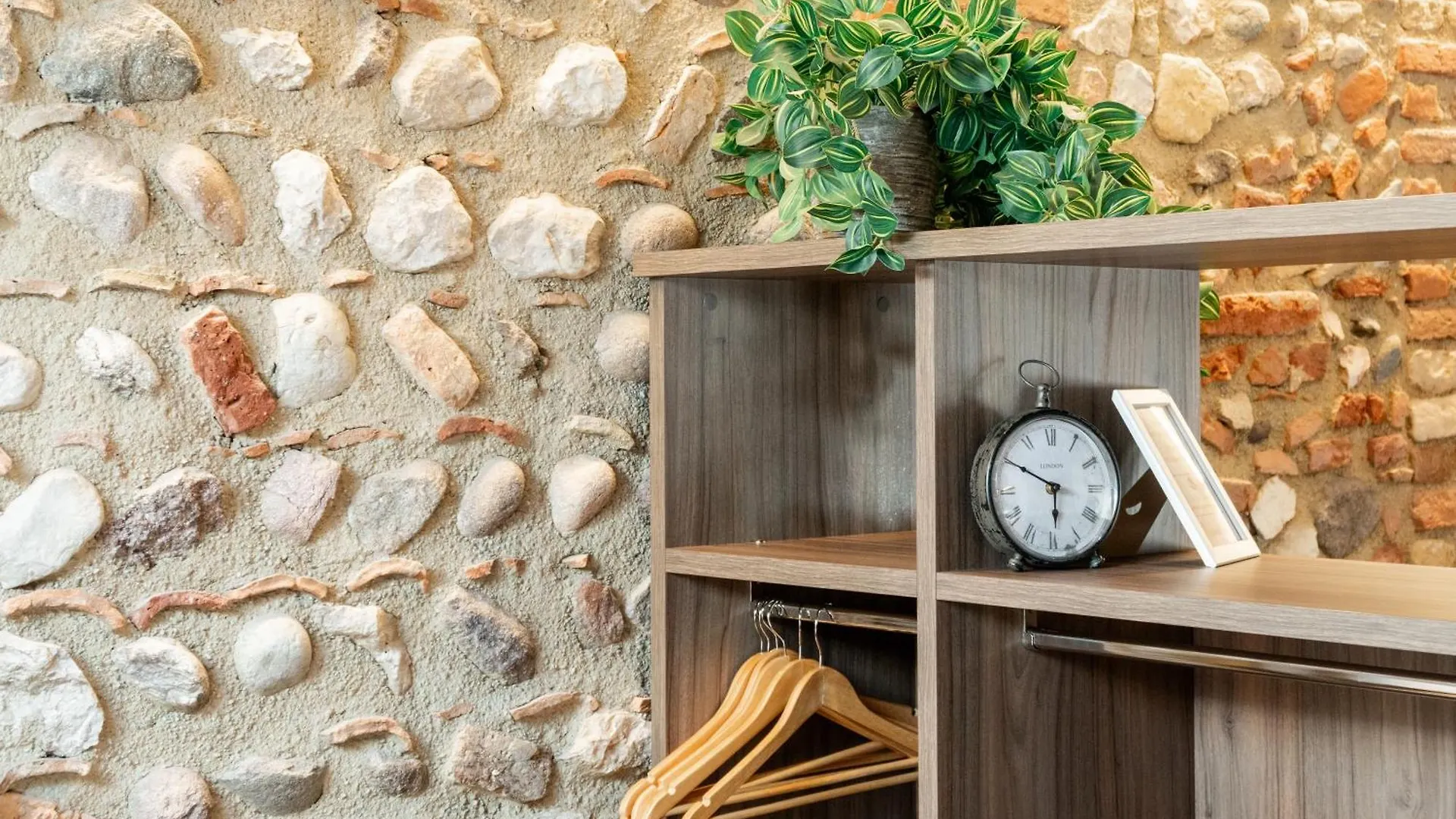Loft Roby Apartment Peschiera del Garda Italy