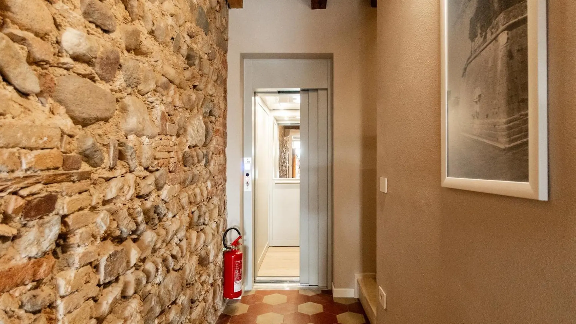 Loft Roby Apartment Peschiera del Garda 0*,