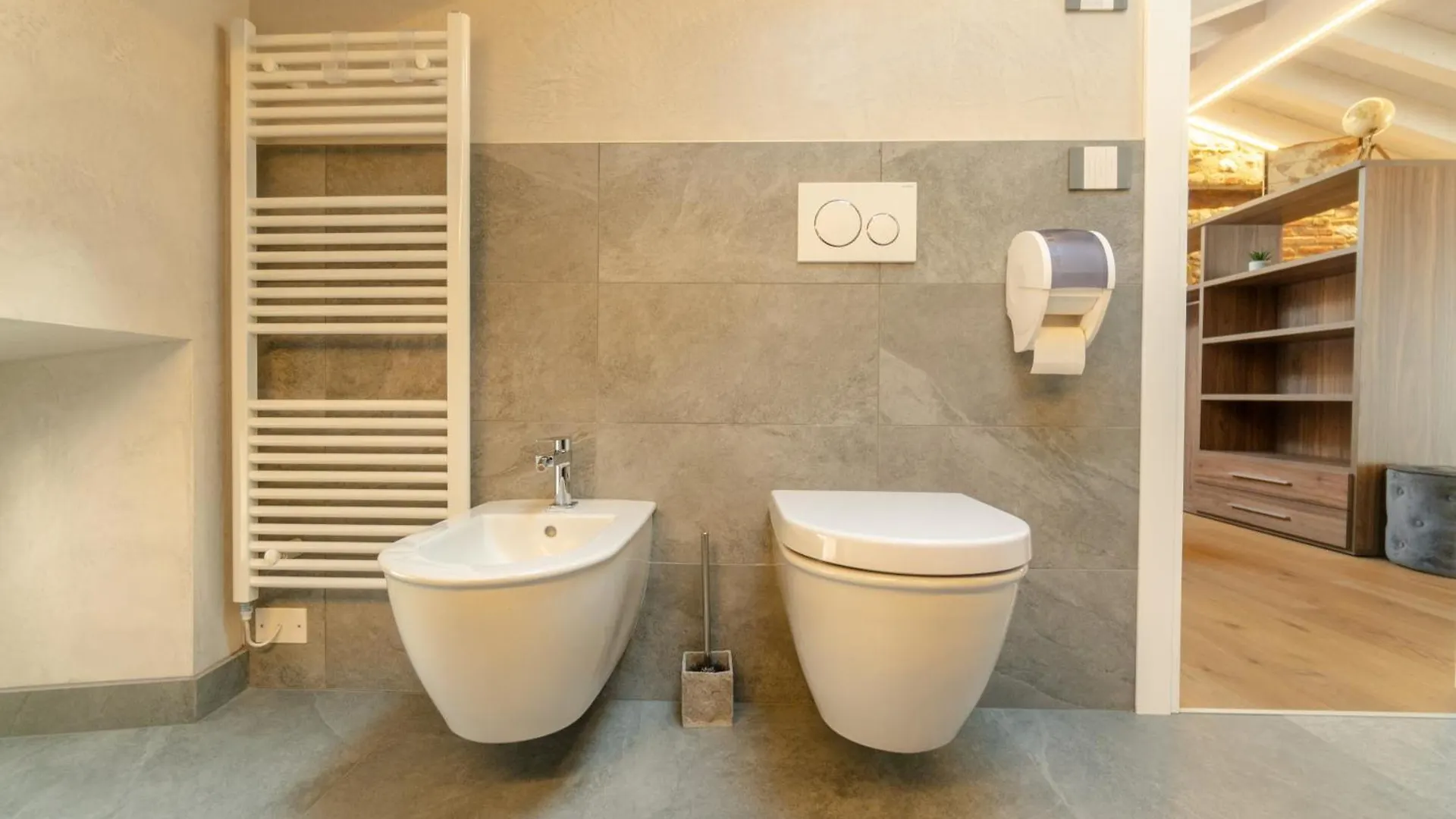 Loft Roby Apartment Peschiera del Garda Italy