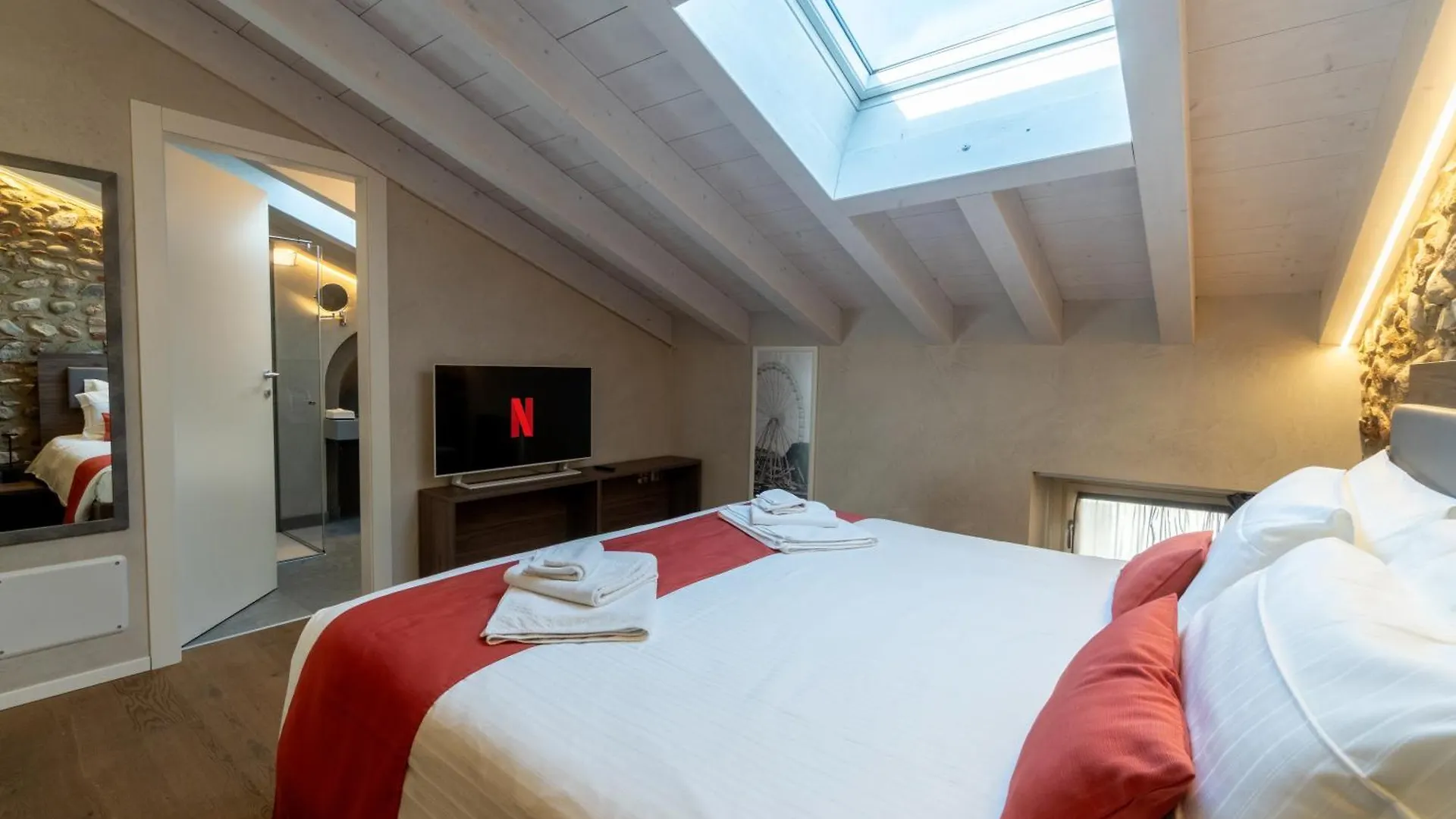 Loft Roby Apartment Peschiera del Garda 0*,