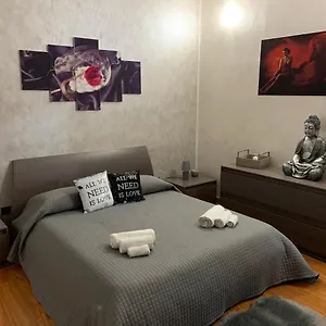 La Regina Del Garda Apartment